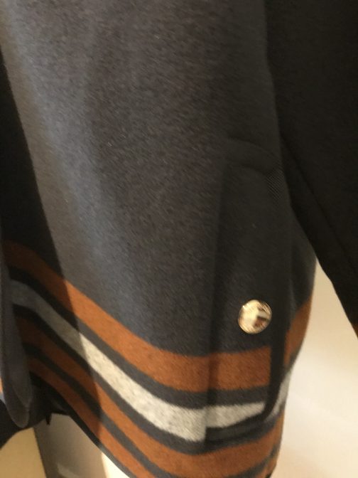 Sold out BURBERRY Ladies Oversize Jacket size 8/10 UK - Image 7