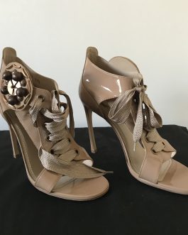 YSL Saint Laurent Beige High Heals Size 39,5 UK