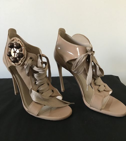 YSL Saint Laurent Beige High Heals Size 39,5 UK
